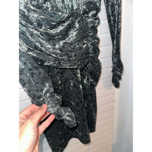 Zara snakeskin mini green velvet dress - Picture 4 of 5